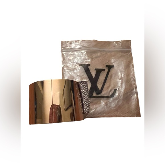 Louis Vuitton Essential V Cuff Bracelet Metal with Crystals - Picture 11 of 16